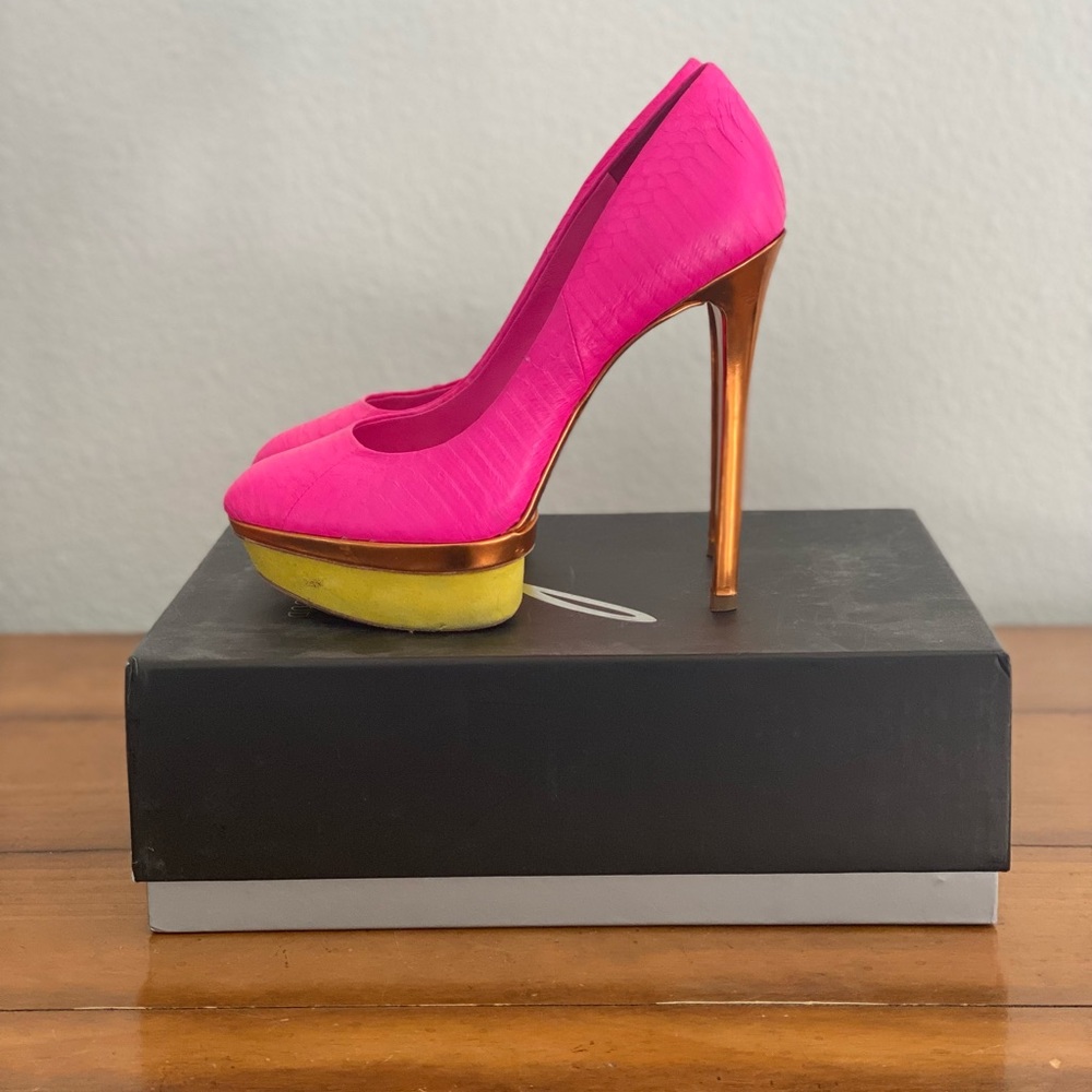 Brian Atwood hot pink platform heels - Picture 6 of 6